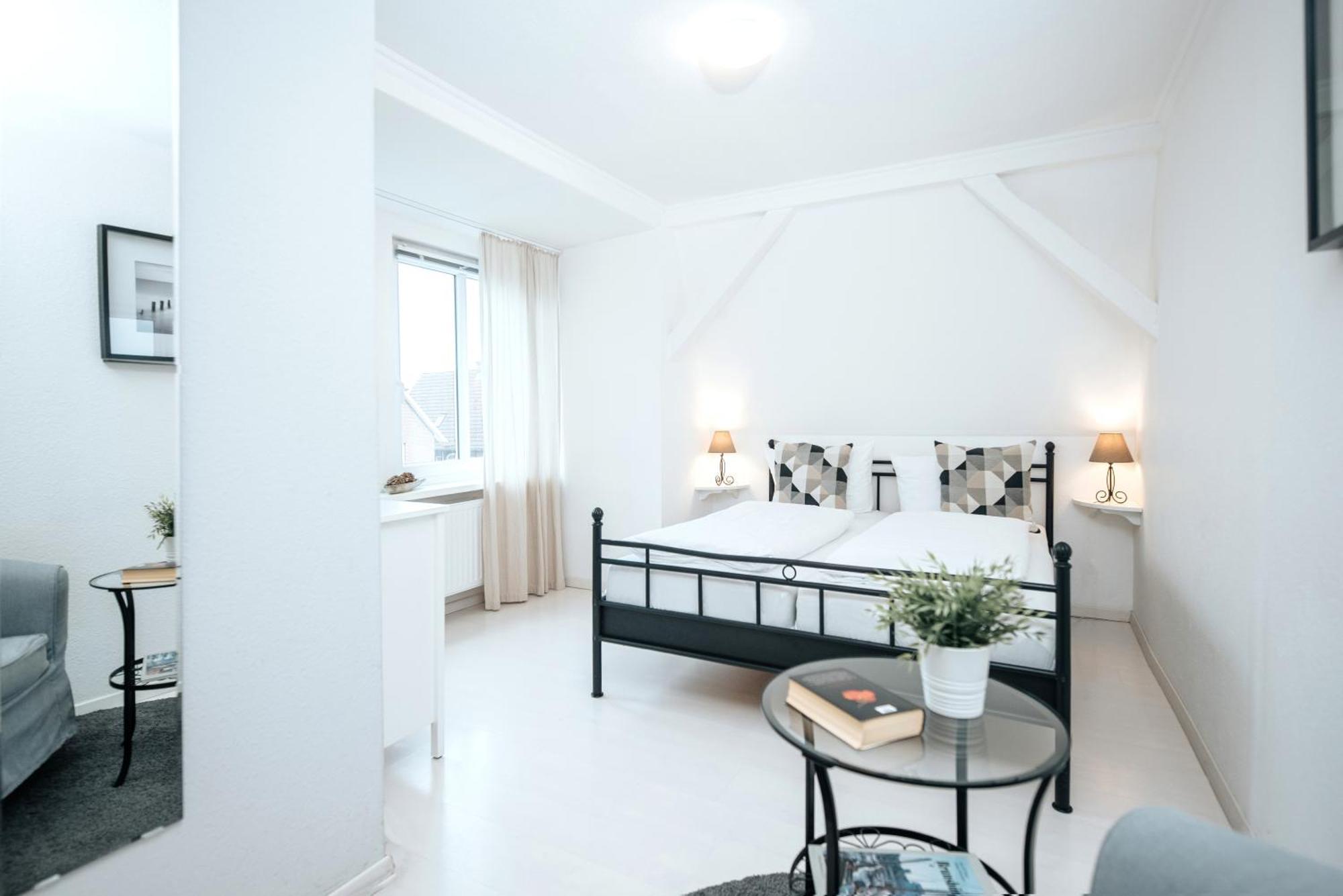 Hotel Kleiner Yachthafen Brunsbuttel Extérieur photo