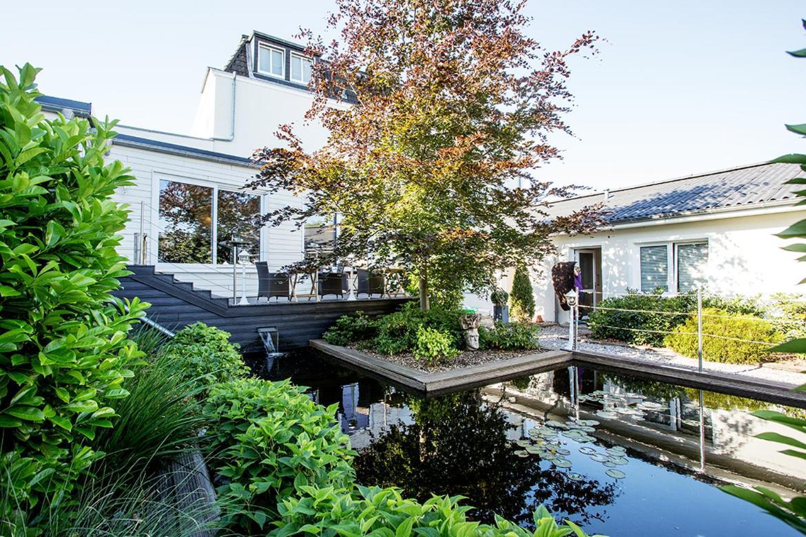 Hotel Kleiner Yachthafen Brunsbuttel Extérieur photo